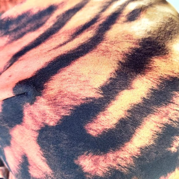 Shade & Shore Tiger Print Triangle Bikini Top Bathing Swim 34D 34DD 36C 36D - Picture 5 of 13